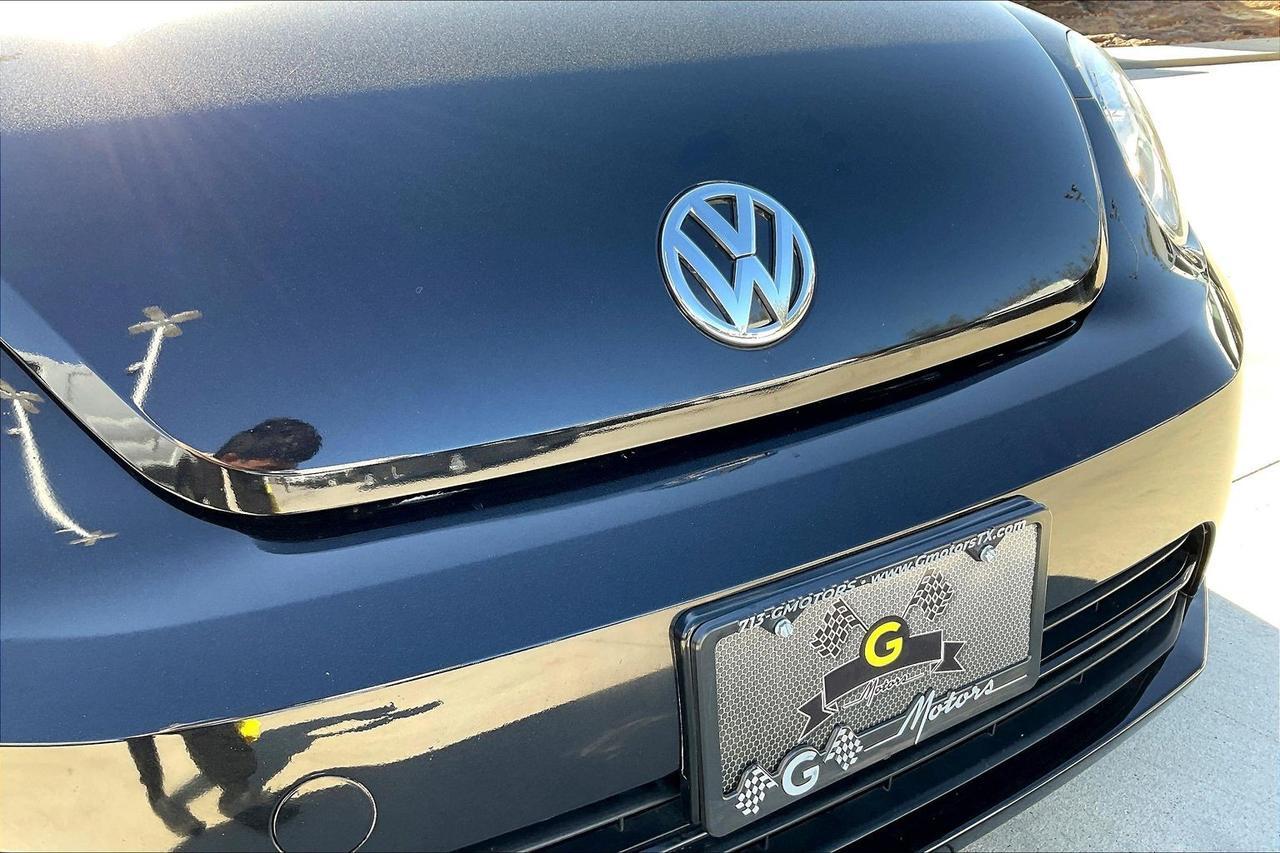 2019 VOLKSWAGEN BEETLE S Houston TX