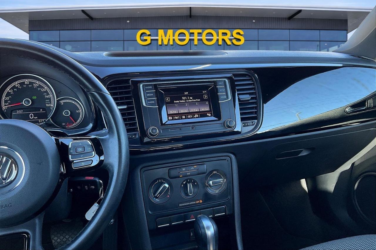 2019 VOLKSWAGEN BEETLE S Houston TX