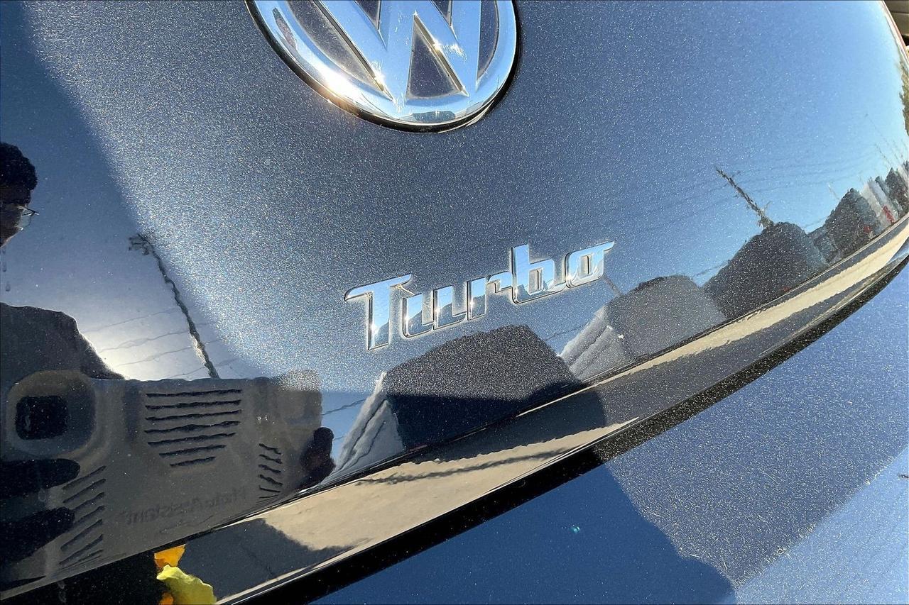 2019 VOLKSWAGEN BEETLE S Houston TX