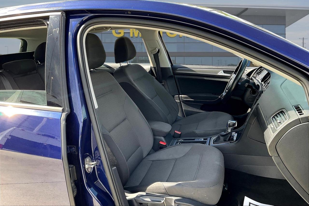 2019 VOLKSWAGEN E-GOLF SE Houston TX