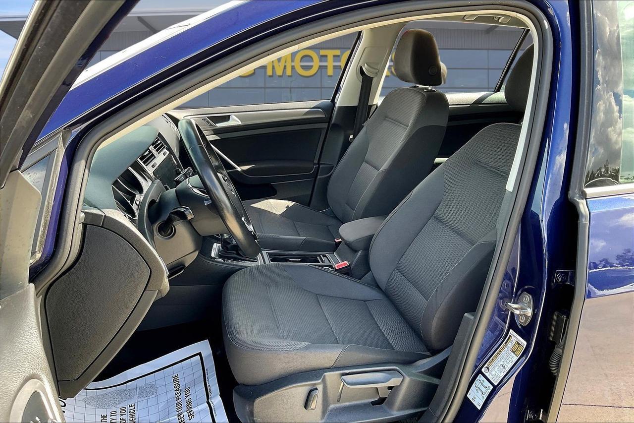2019 VOLKSWAGEN E-GOLF SE Houston TX
