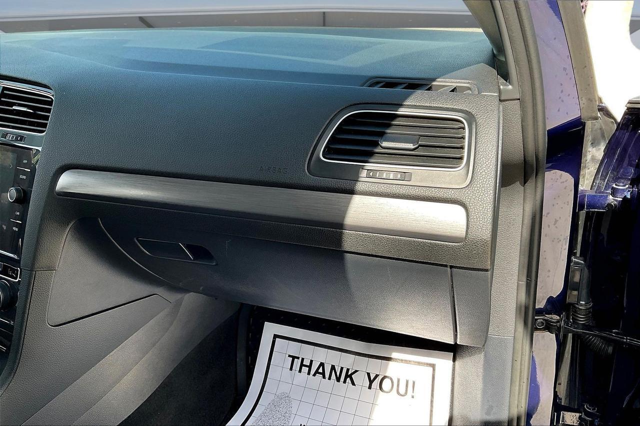 2019 VOLKSWAGEN E-GOLF SE Houston TX