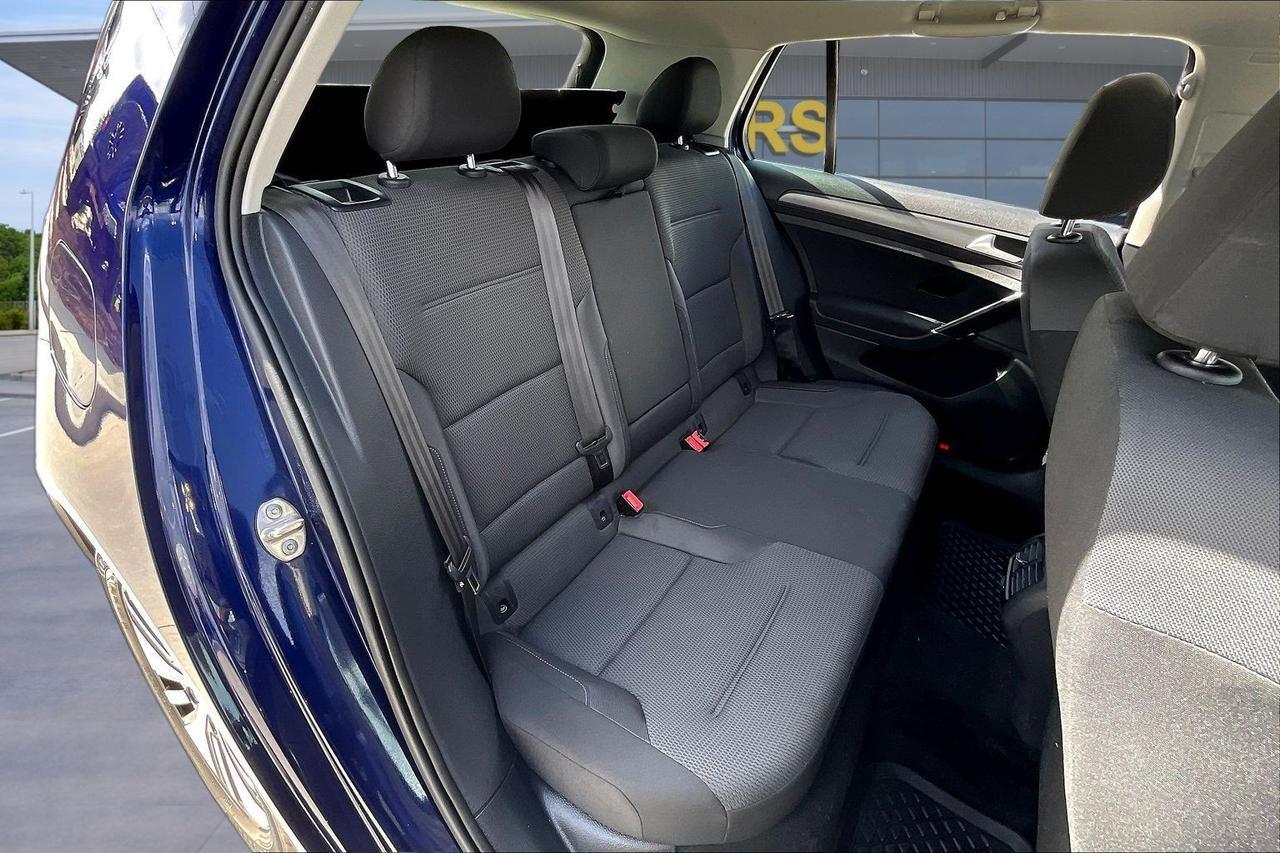 2019 VOLKSWAGEN E-GOLF SE Houston TX