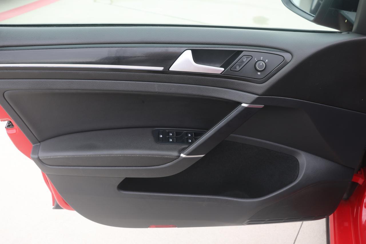 2019 VOLKSWAGEN GOLF R Houston TX