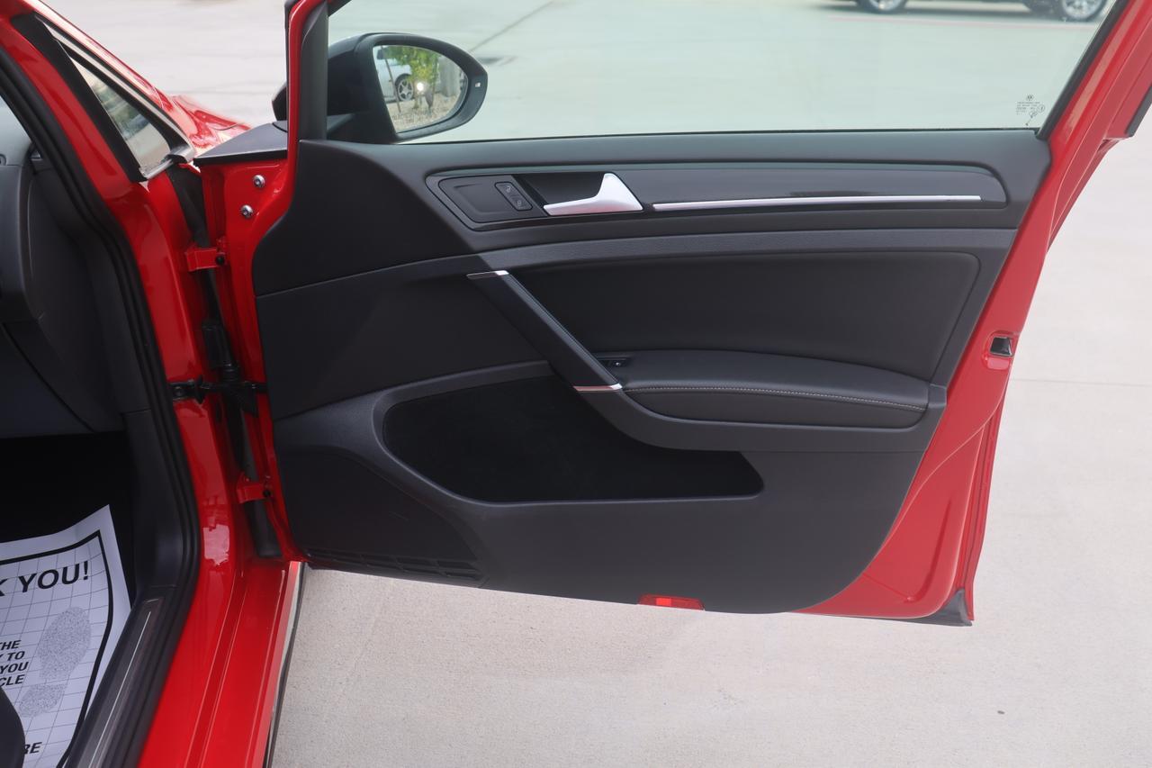 2019 VOLKSWAGEN GOLF R Houston TX