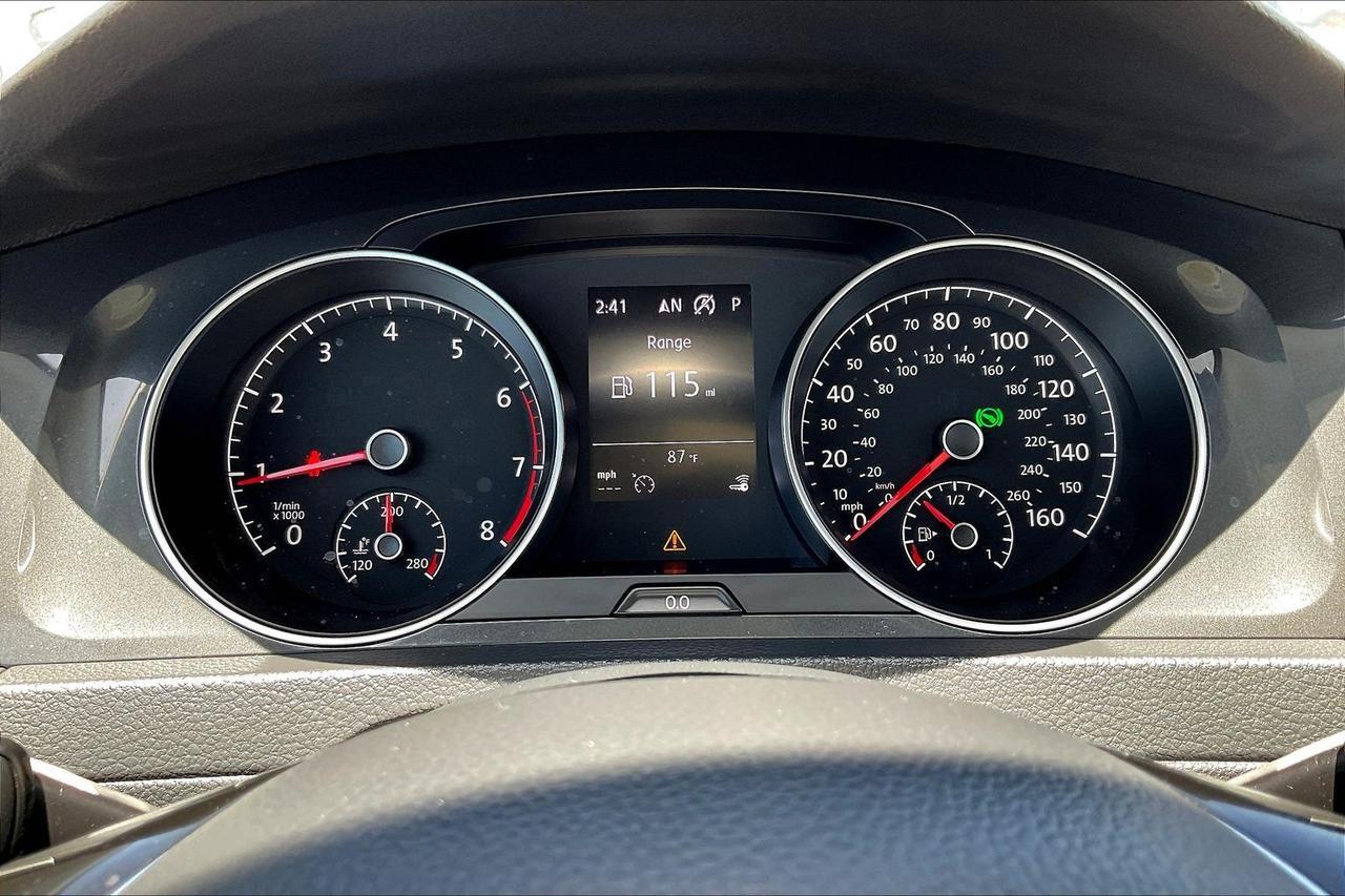 2019 VOLKSWAGEN GOLF S Houston TX
