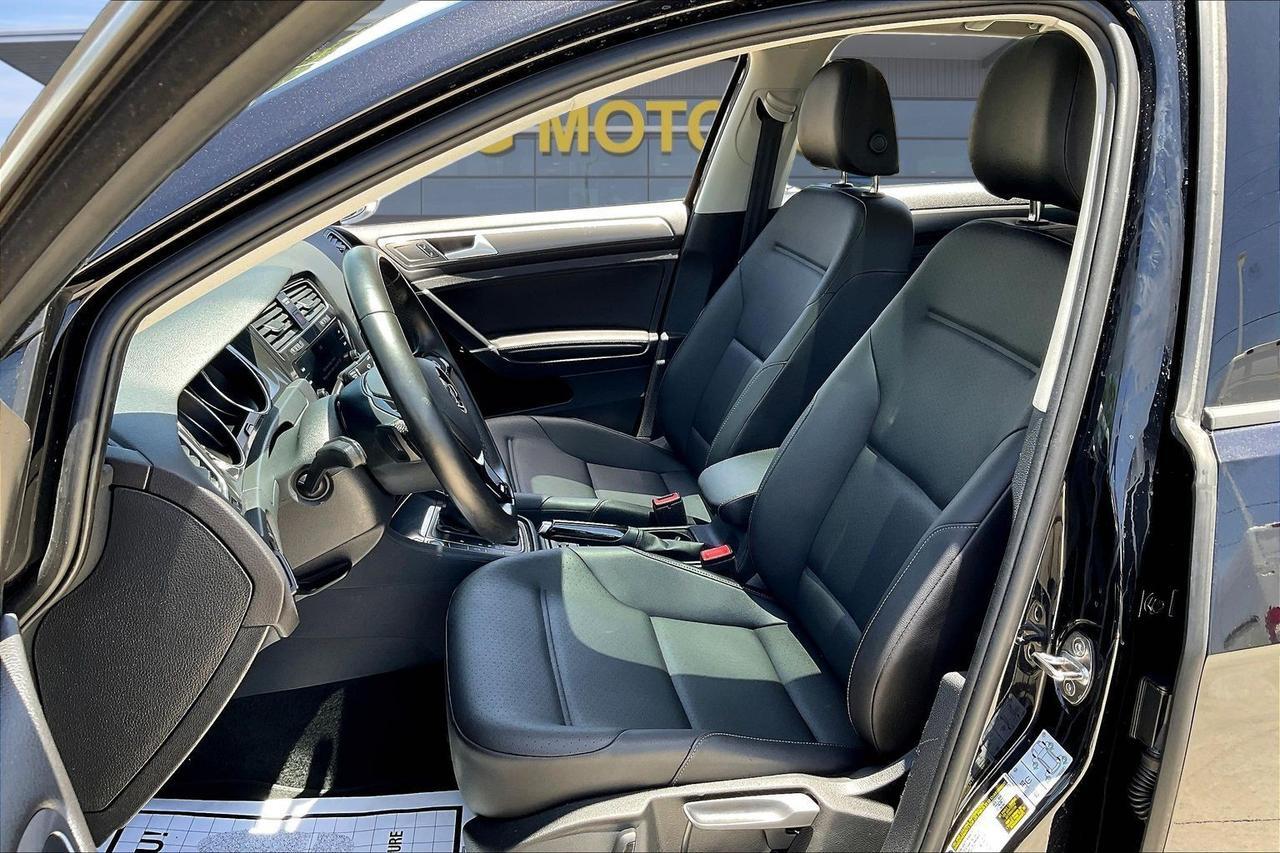 2019 VOLKSWAGEN GOLF S Houston TX