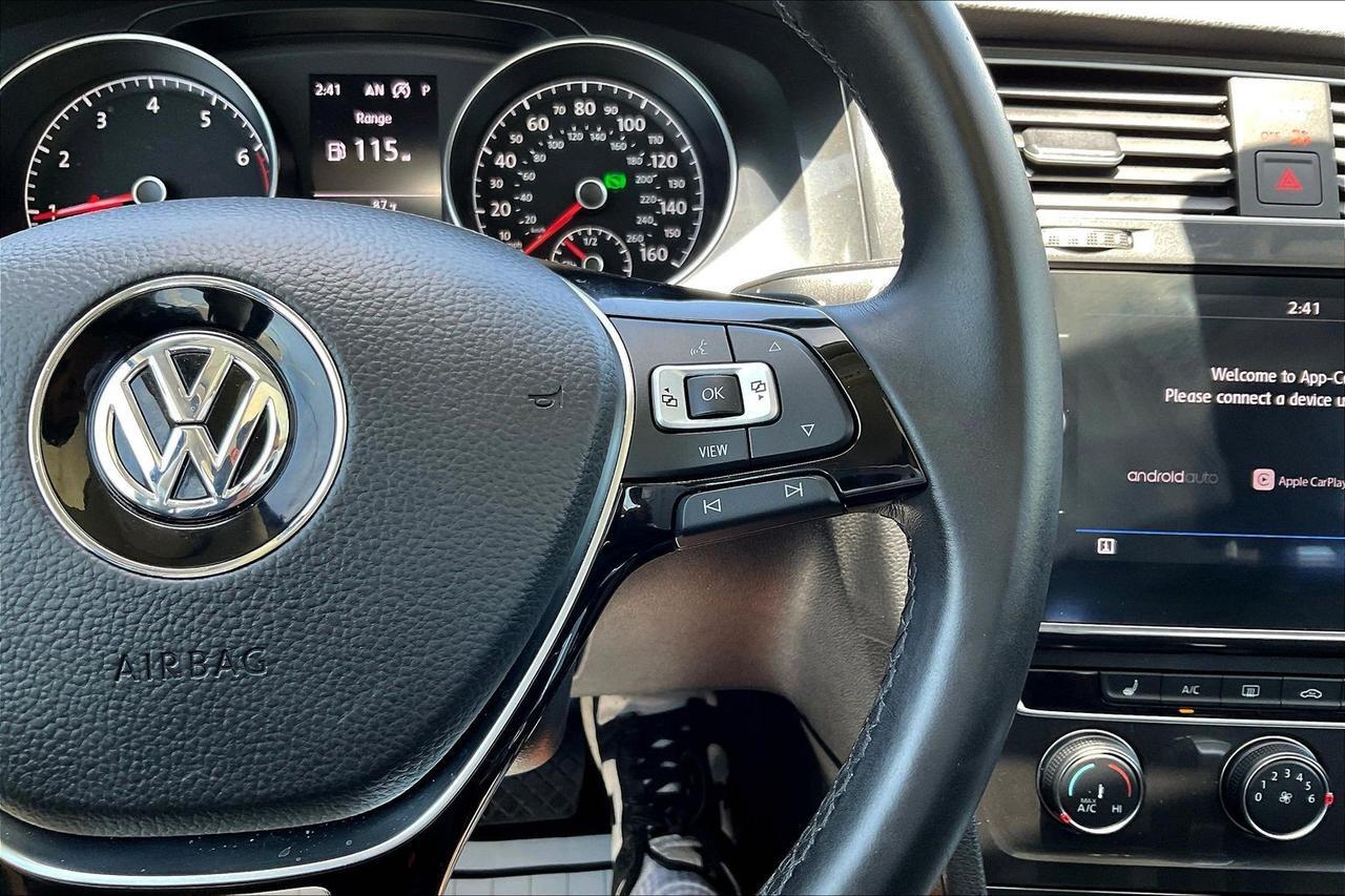 2019 VOLKSWAGEN GOLF S Houston TX