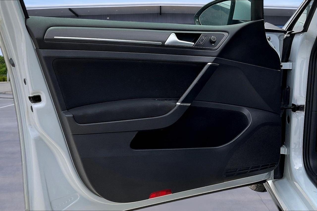 2019 VOLKSWAGEN GTI S Houston TX