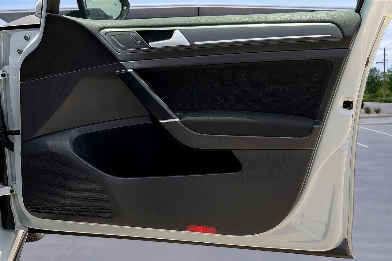 2019 VOLKSWAGEN GTI S Houston TX