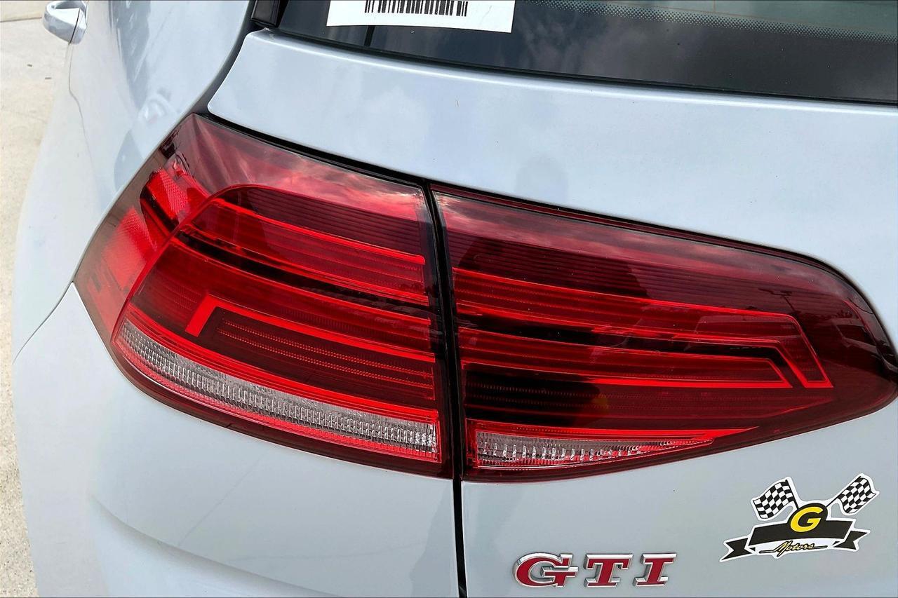 2019 VOLKSWAGEN GTI S Houston TX