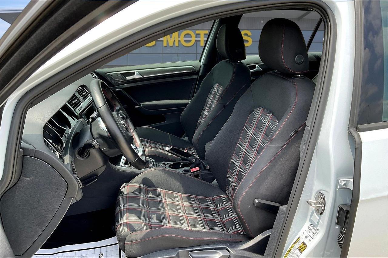 2019 VOLKSWAGEN GTI S Houston TX