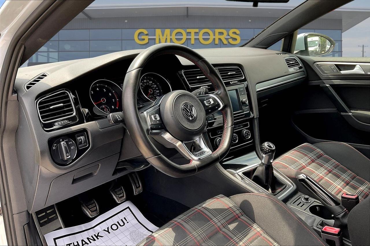 2019 VOLKSWAGEN GTI S Houston TX