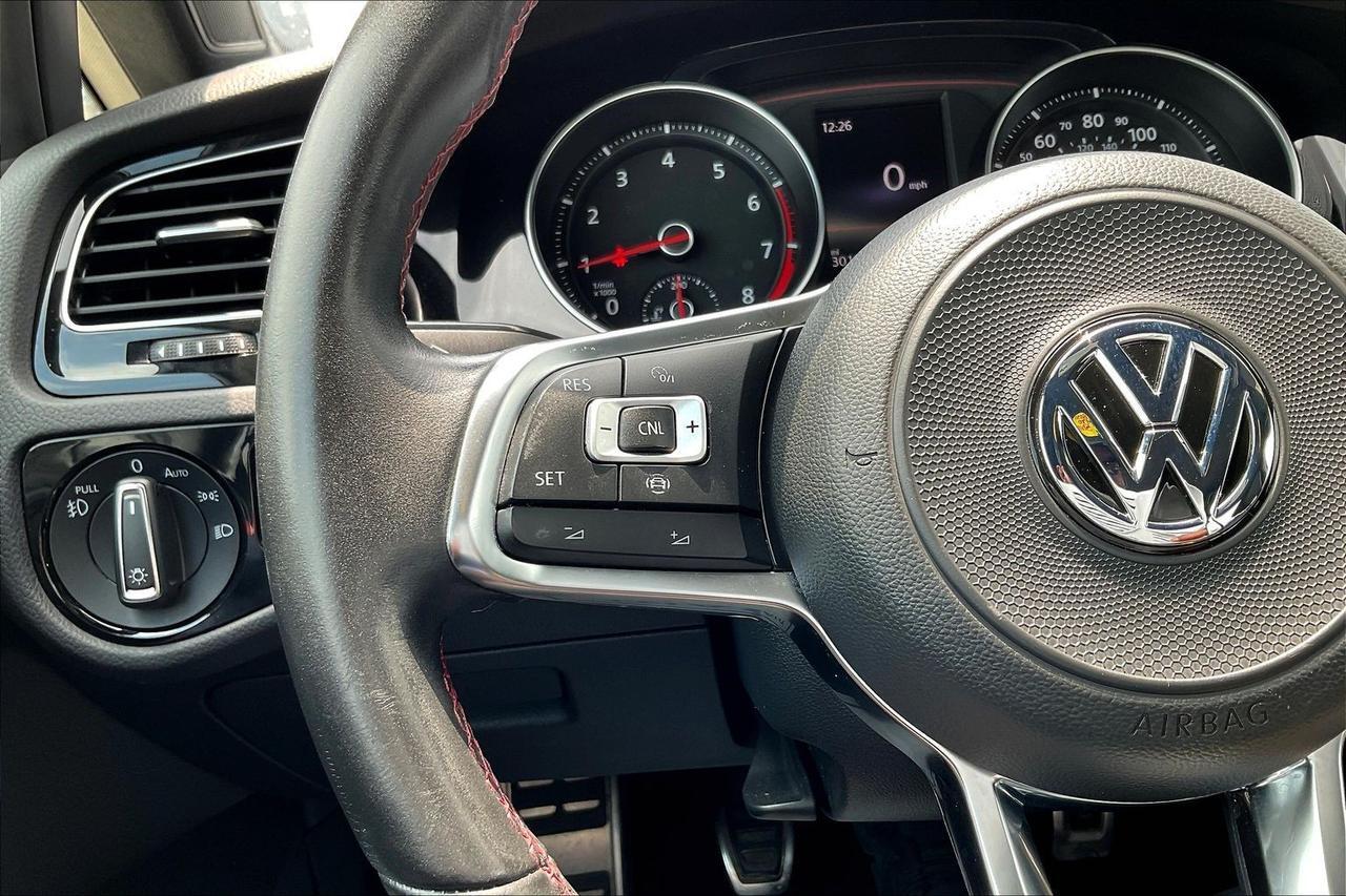 2019 VOLKSWAGEN GTI S Houston TX