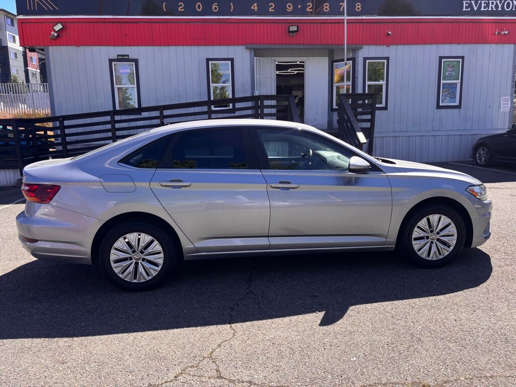 2019 VOLKSWAGEN JETTA S Des Moines WA