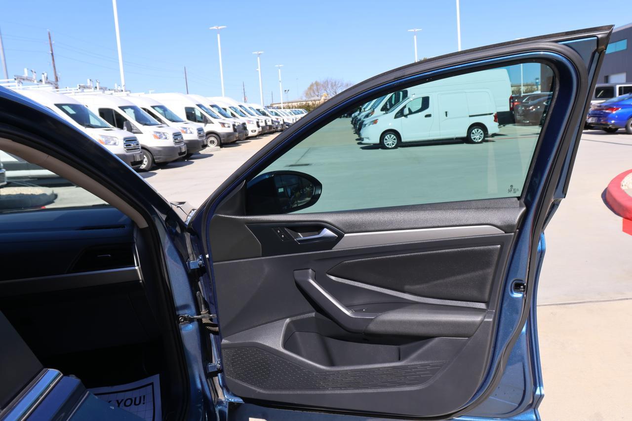 2019 VOLKSWAGEN JETTA S Houston TX