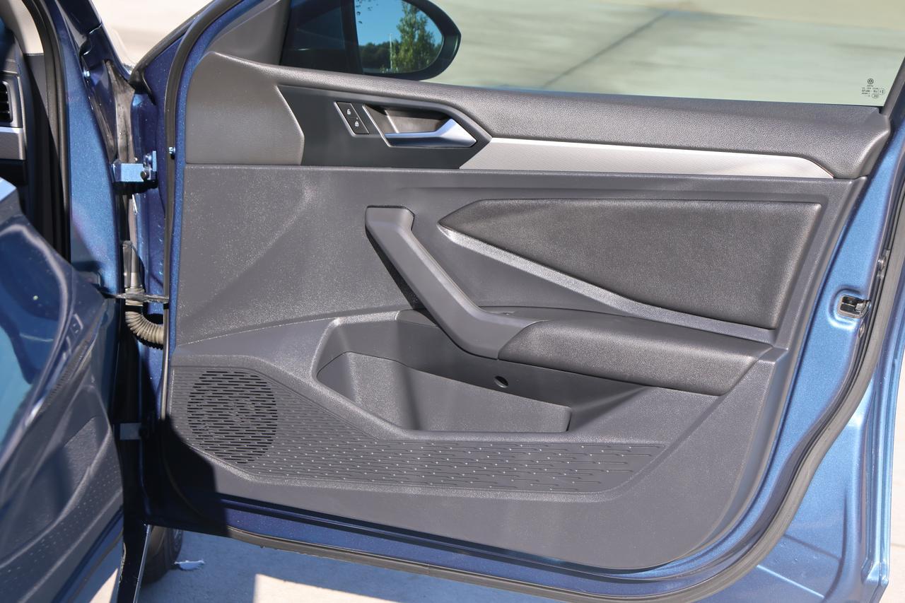 2019 VOLKSWAGEN JETTA S BLUE at G Motors