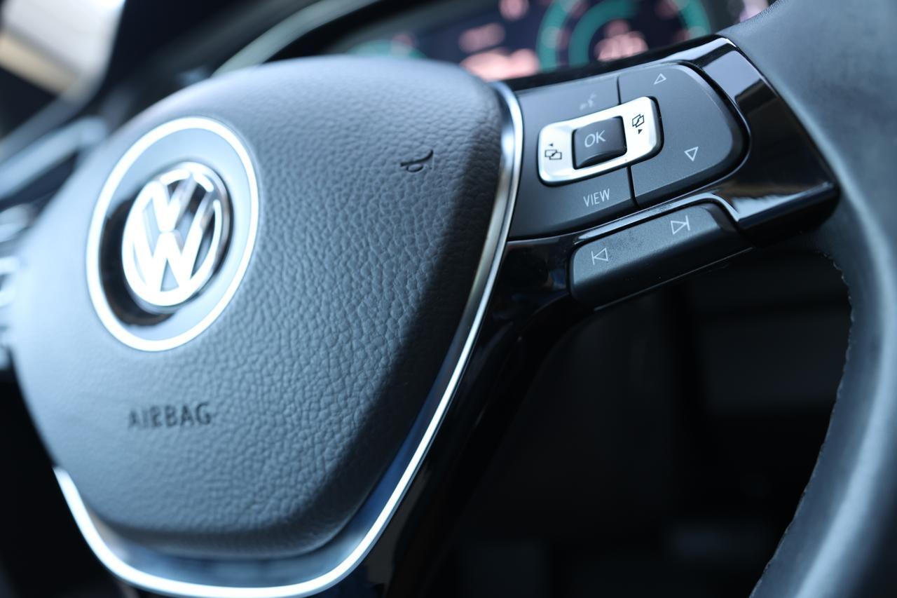 2019 VOLKSWAGEN JETTA SEL Houston TX