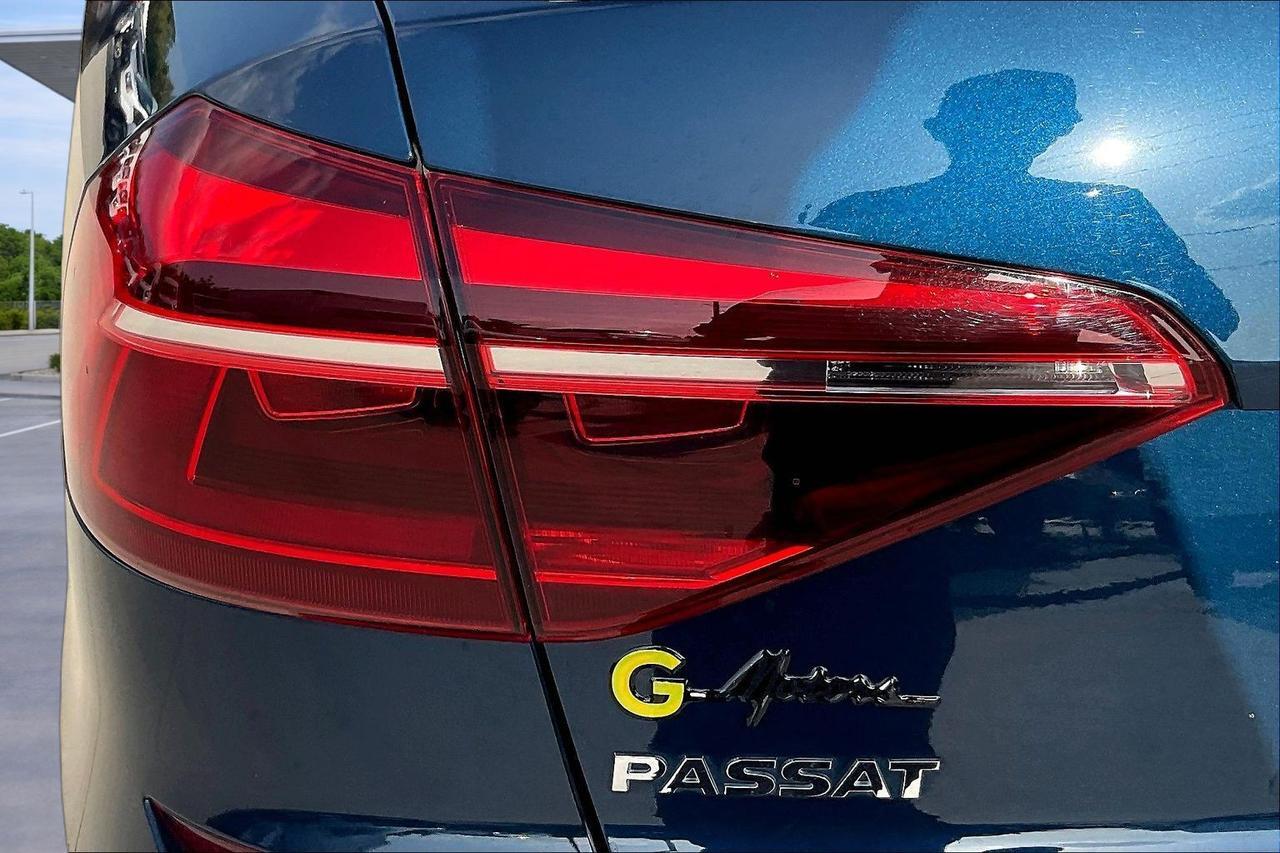 2019 VOLKSWAGEN PASSAT WOLFSBURG Houston TX