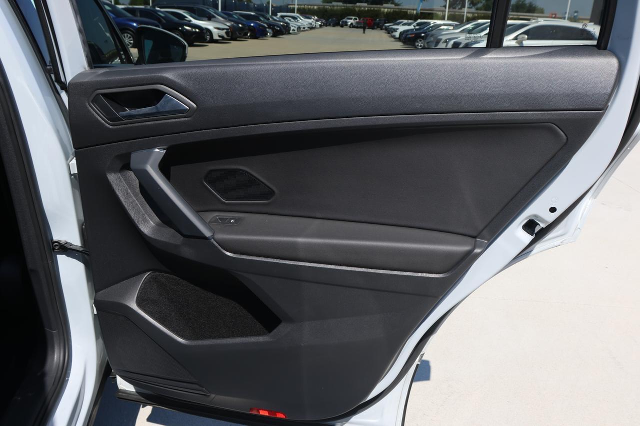 2019 VOLKSWAGEN TIGUAN SE Houston TX