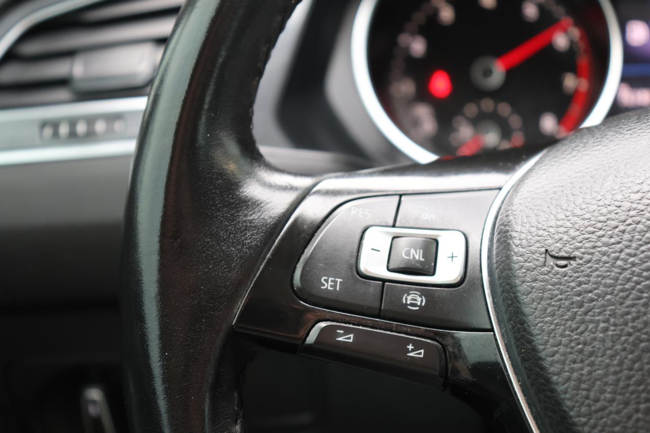 2019 VOLKSWAGEN TIGUAN SE Houston TX