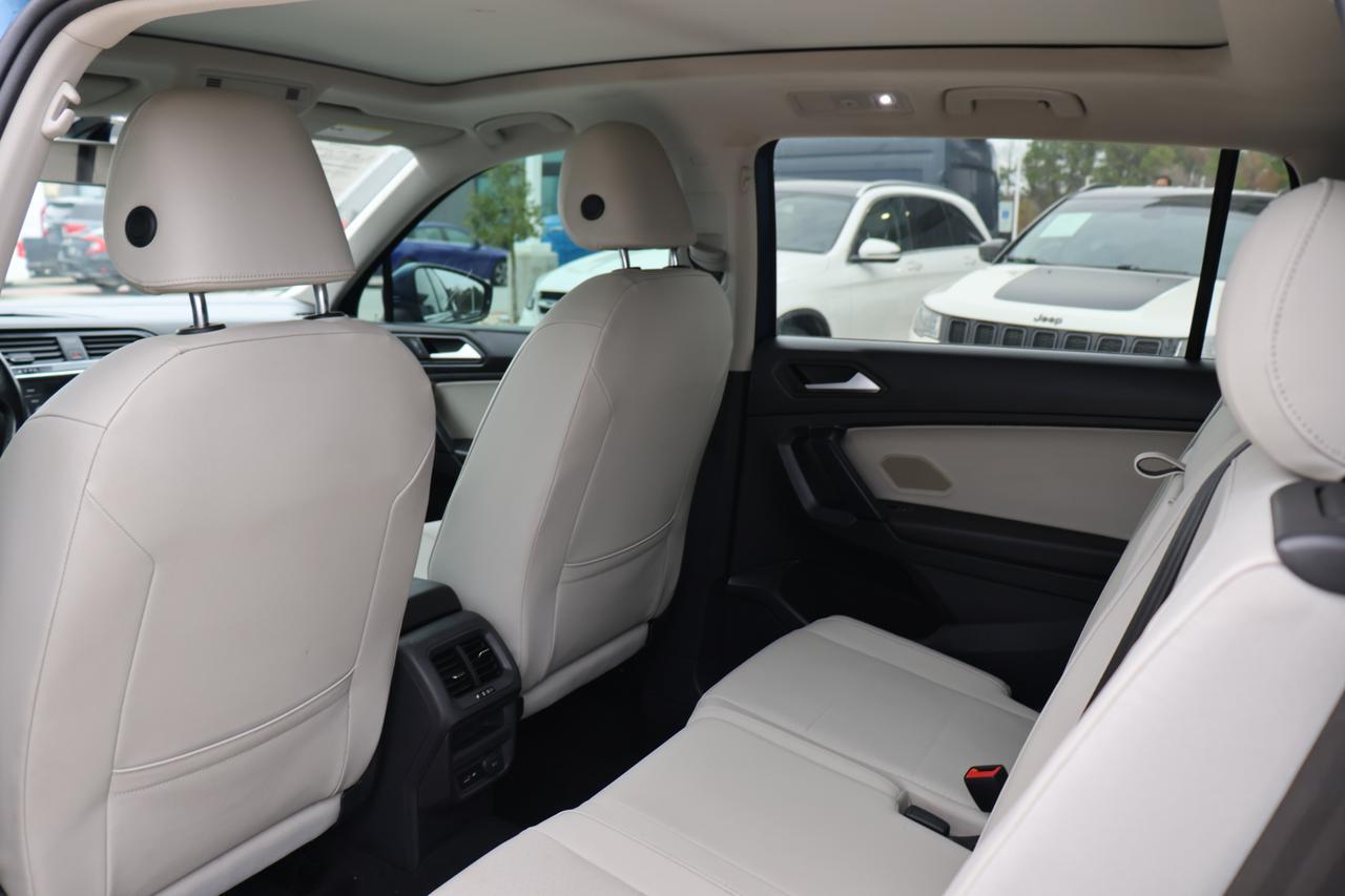 2019 VOLKSWAGEN TIGUAN SE Houston TX