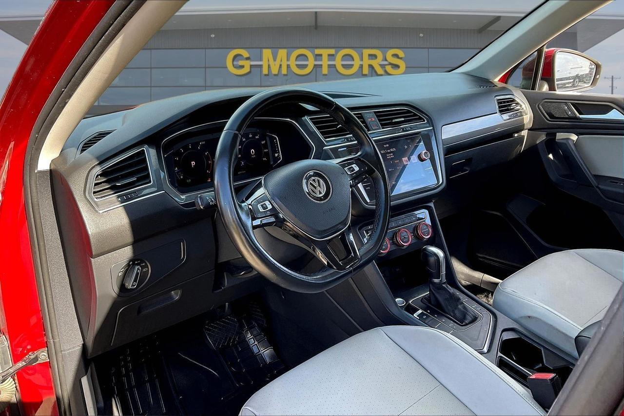 2019 VOLKSWAGEN TIGUAN SE Houston TX