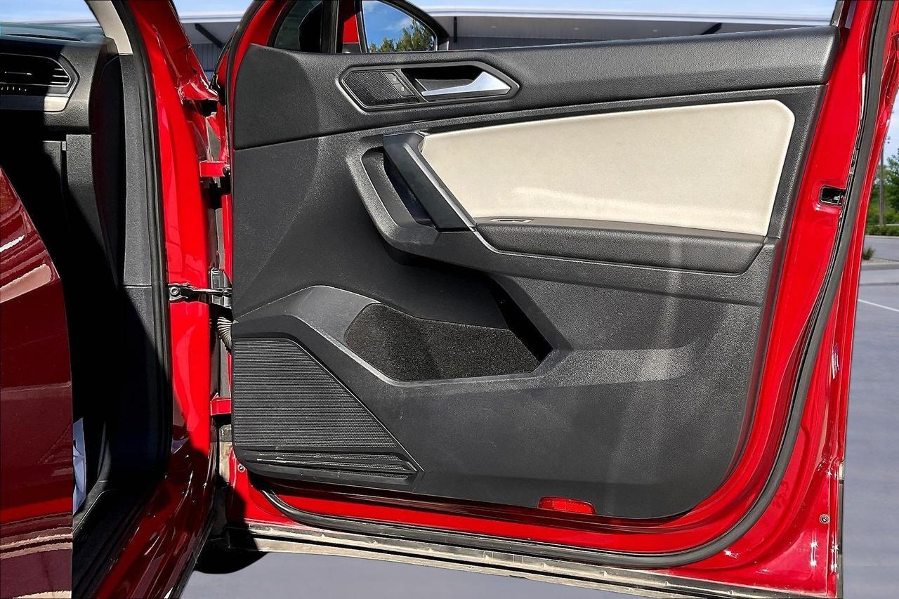 2019 VOLKSWAGEN TIGUAN SE Houston TX