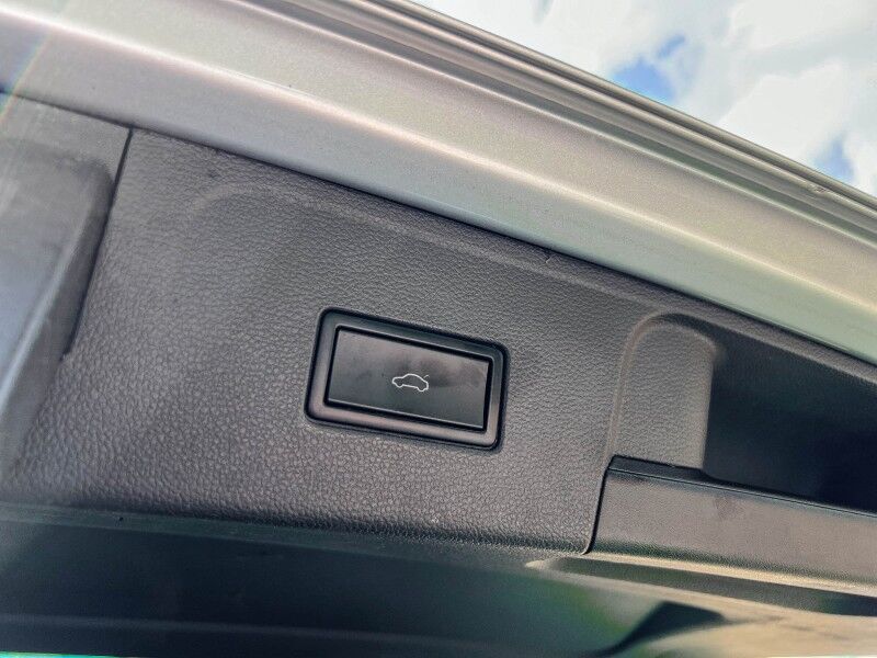 2019 Volkswagen Atlas 2.0T SE w/Technology Wilmington NC