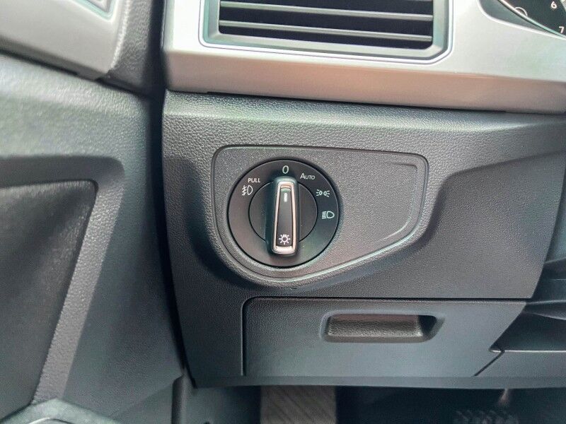 2019 Volkswagen Atlas 2.0T SE w/Technology Wilmington NC