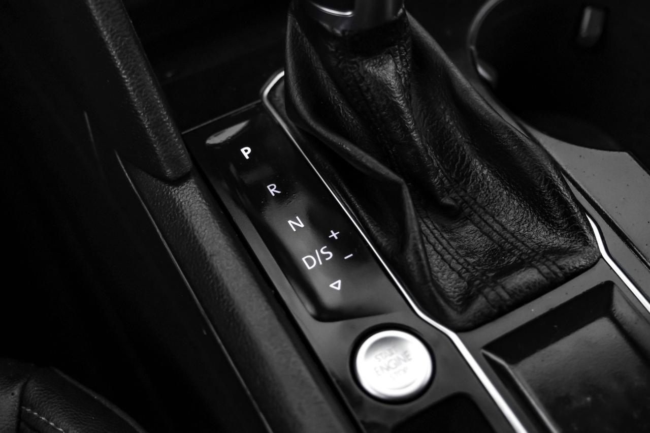 2019 Volkswagen Atlas 3.6L SE BLIND SPOT ASSIST LEATHER HEATED SEATS REAR CAMERA KEYLE Carrollton TX