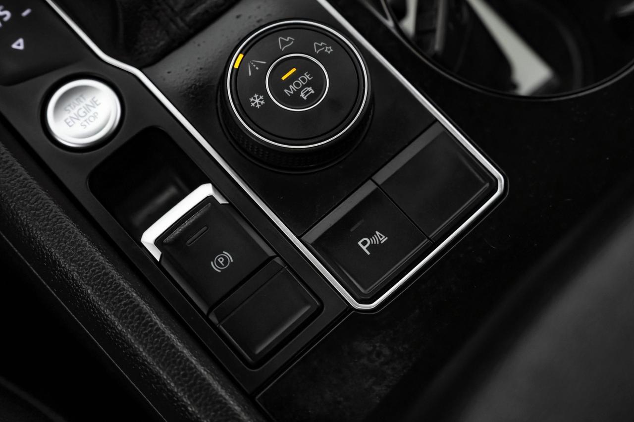 2019 Volkswagen Atlas 3.6L SEL BLIND SPOT FRONT ASSIST NAVIGATION PANORAMA LEATHER HEA Carrollton TX