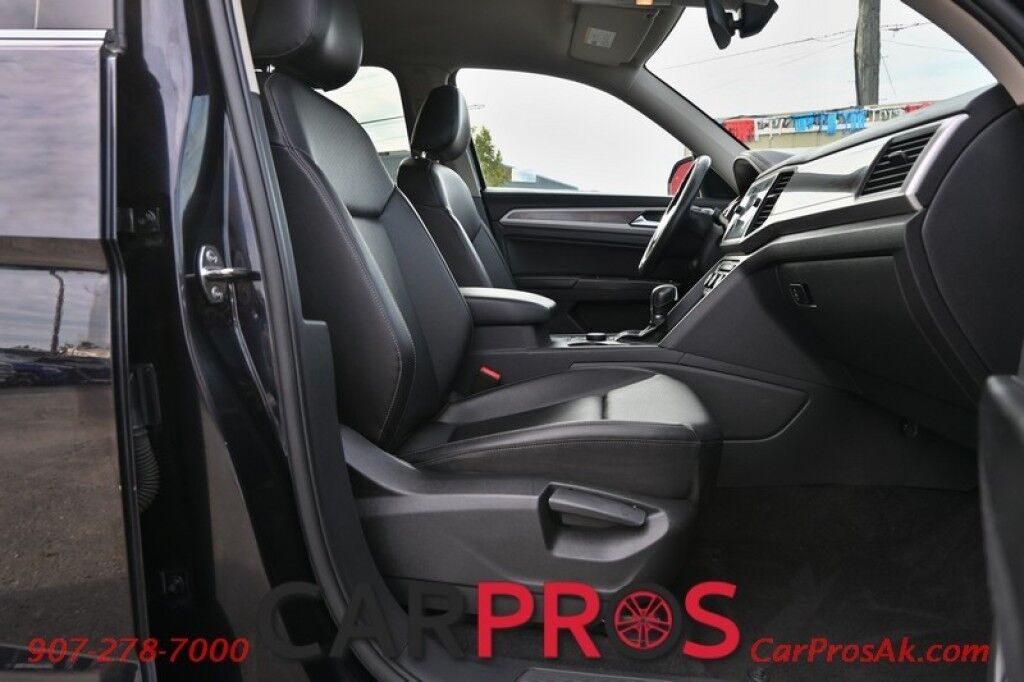 2019 Volkswagen Atlas 3.6L V6 SE w/Technology - 3.6L V6 - Automatic - All Wheel Drive - Remote Start - Keyless Entry - Front Heated Leather Seats - Blind Spot Detection - 3rd Row Seating - Tow Package - 1 Owner Anchorage AK