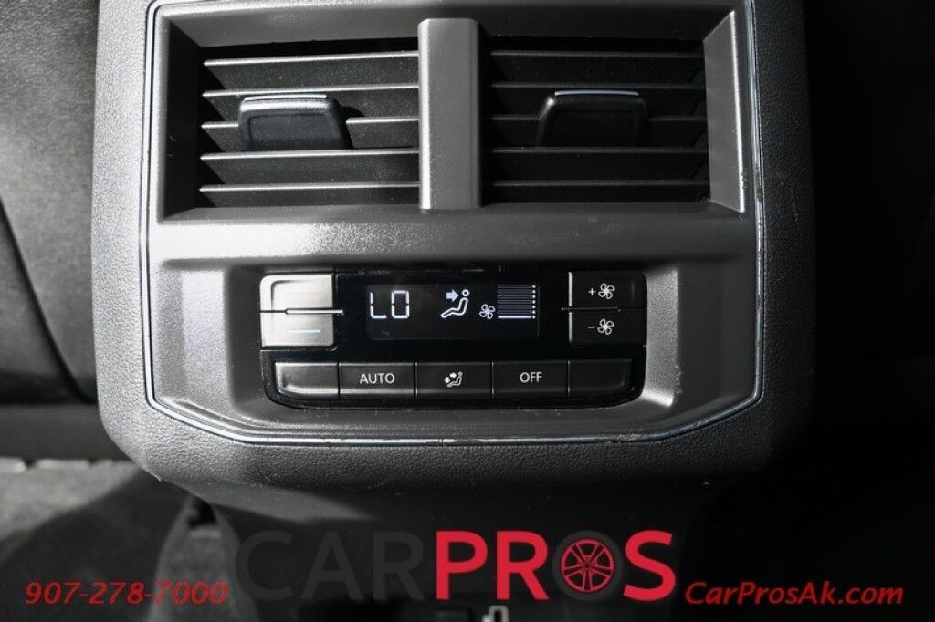 2019 Volkswagen Atlas 3.6L V6 SE w/Technology - 3.6L V6 - Automatic - All Wheel Drive - Remote Start - Keyless Entry - Front Heated Leather Seats - Blind Spot Detection - 3rd Row Seats 7 - Tow Package - 1 Owner Anchorage AK