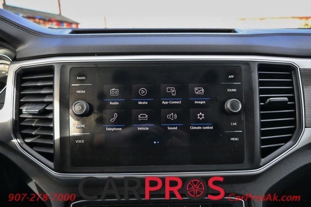 2019 Volkswagen Atlas 3.6L V6 SE w/Technology - 3.6L V6 - Automatic - All Wheel Drive - Remote Start - Keyless Entry - Front Heated Leather Seats - Blind Spot Detection - 3rd Row Seats 7 - Tow Package - 1 Owner Anchorage AK