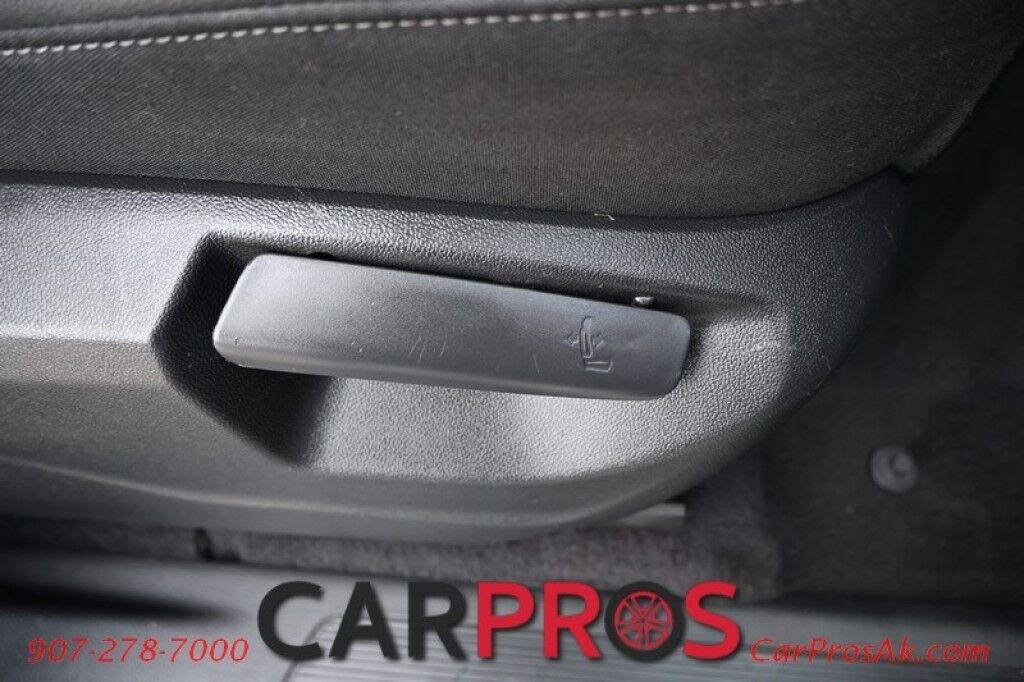 2019 Volkswagen Atlas 3.6L V6 SE w/Technology - 3.6L V6 - Automatic - All Wheel Drive - Remote Start - Keyless Entry - Front Heated Leather Seats - Blind Spot Detection - 3rd Row Seats 7 - Tow Package - 1 Owner Anchorage AK