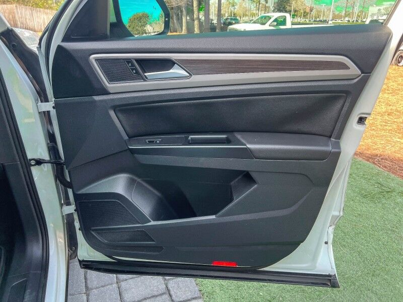 2019 Volkswagen Atlas 3.6L V6 SE w/Technology R-Line Wilmington NC