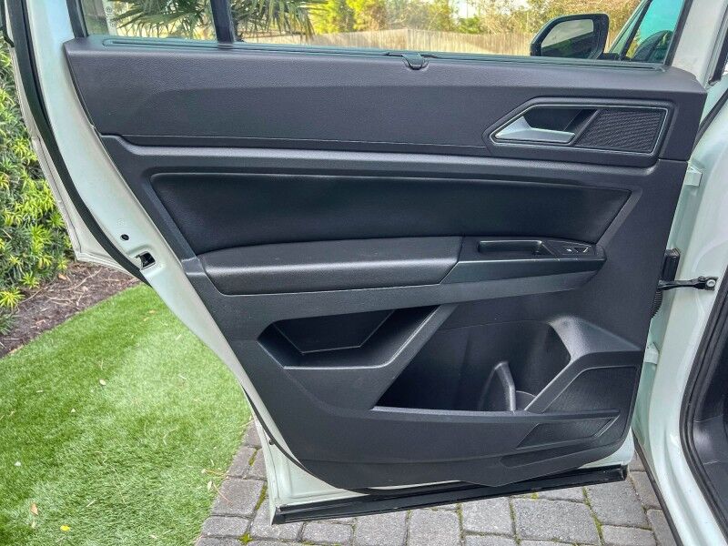 2019 Volkswagen Atlas 3.6L V6 SE w/Technology R-Line Wilmington NC