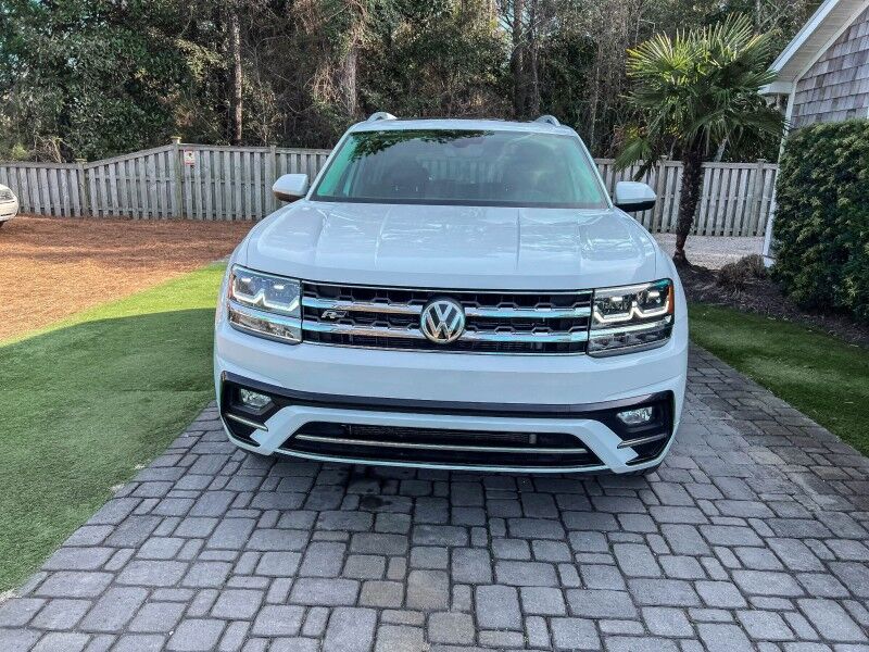 2019 Volkswagen Atlas 3.6L V6 SE w/Technology R-Line