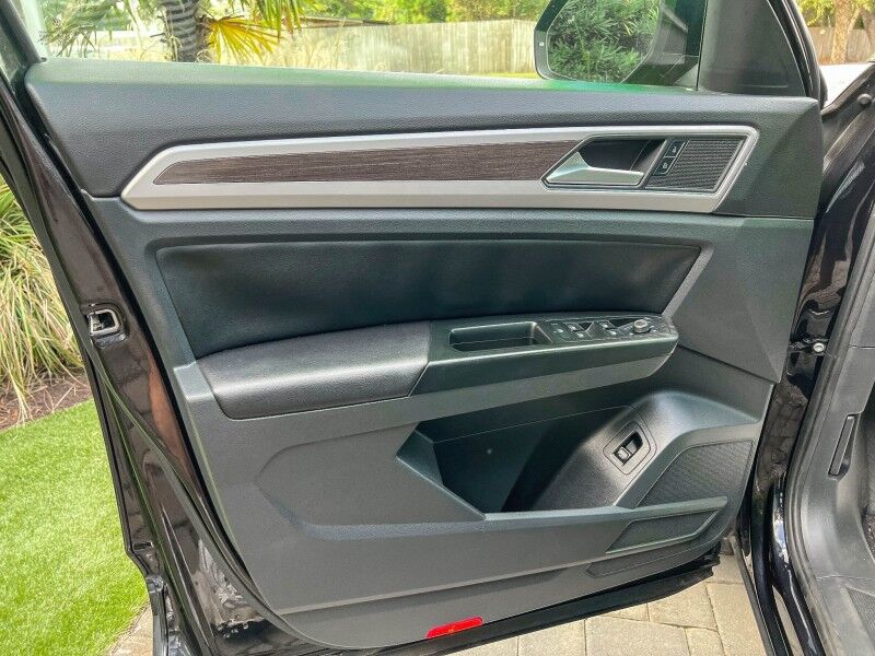 2019 Volkswagen Atlas 3.6L V6 SE w/Technology Wilmington NC