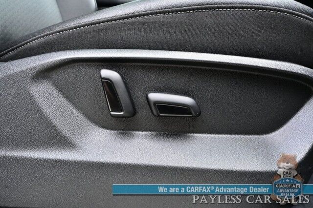 2019 Volkswagen Atlas 3.6L V6 SEL / Auto Start / Heated Leather Seats & Steering Wheel / NAV / Pano Sunroof / Adaptive Cruise / Lane Depart & Blind Spot Alert / Apple CarPlay & Android Auto / 3rd Row / Seats 7 / Tow Pkg Anchorage AK