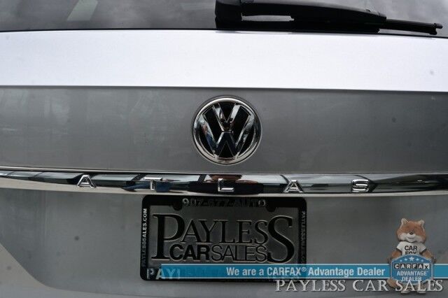 2019 Volkswagen Atlas 3.6L V6 SEL / Auto Start / Heated Leather Seats & Steering Wheel / NAV / Pano Sunroof / Adaptive Cruise / Lane Depart & Blind Spot Alert / Apple CarPlay & Android Auto / 3rd Row / Seats 7 / Tow Pkg Anchorage AK