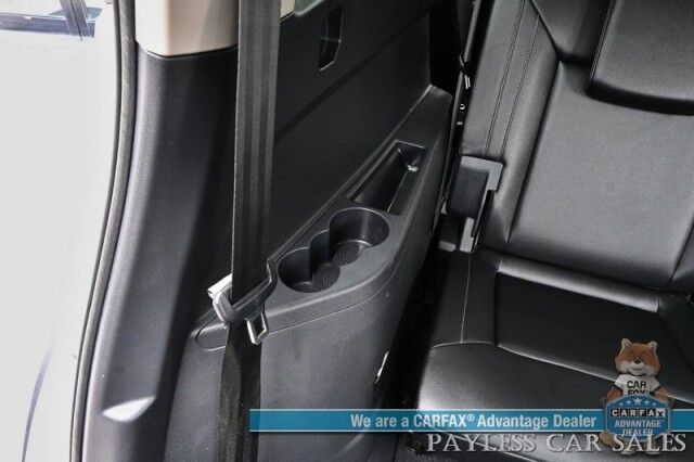 2019 Volkswagen Atlas 3.6L V6 SEL / Auto Start / Heated Leather Seats & Steering Wheel / NAV / Pano Sunroof / Adaptive Cruise / Lane Depart & Blind Spot Alert / Apple CarPlay & Android Auto / 3rd Row / Seats 7 / Tow Pkg Anchorage AK