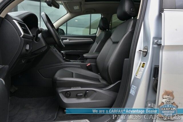 2019 Volkswagen Atlas 3.6L V6 SEL / Auto Start / Heated Leather Seats & Steering Wheel / NAV / Pano Sunroof / Adaptive Cruise / Lane Depart & Blind Spot Alert / Apple CarPlay & Android Auto / 3rd Row / Seats 7 / Tow Pkg Anchorage AK