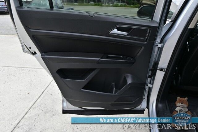 2019 Volkswagen Atlas 3.6L V6 SEL / Auto Start / Heated Leather Seats & Steering Wheel / NAV / Pano Sunroof / Adaptive Cruise / Lane Depart & Blind Spot Alert / Apple CarPlay & Android Auto / 3rd Row / Seats 7 / Tow Pkg Anchorage AK