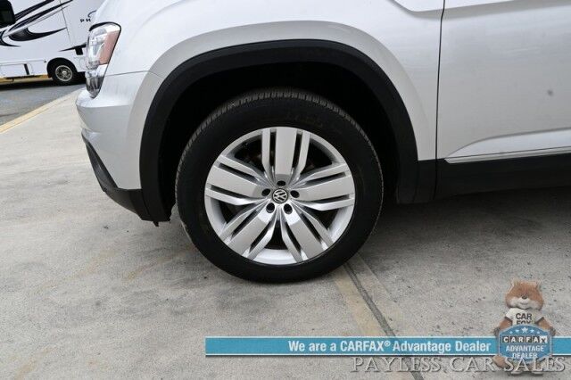 2019 Volkswagen Atlas 3.6L V6 SEL / Auto Start / Heated Leather Seats & Steering Wheel / NAV / Pano Sunroof / Adaptive Cruise / Lane Depart & Blind Spot Alert / Apple CarPlay & Android Auto / 3rd Row / Seats 7 / Tow Pkg Anchorage AK