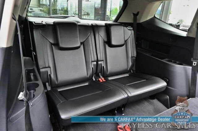 2019 Volkswagen Atlas 3.6L V6 SEL / Auto Start / Heated Leather Seats & Steering Wheel / NAV / Pano Sunroof / Adaptive Cruise / Lane Depart & Blind Spot Alert / Apple CarPlay & Android Auto / 3rd Row / Seats 7 / Tow Pkg Anchorage AK
