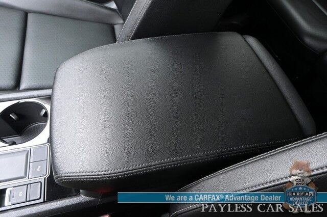 2019 Volkswagen Atlas 3.6L V6 SEL / Auto Start / Heated Leather Seats & Steering Wheel / NAV / Pano Sunroof / Adaptive Cruise / Lane Depart & Blind Spot Alert / Apple CarPlay & Android Auto / 3rd Row / Seats 7 / Tow Pkg Anchorage AK