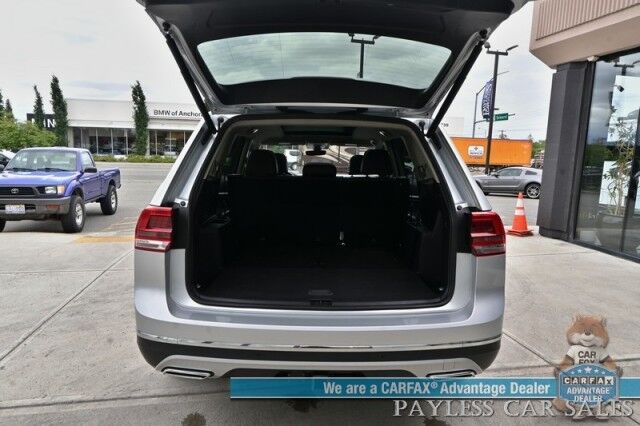 2019 Volkswagen Atlas 3.6L V6 SEL / Auto Start / Heated Leather Seats & Steering Wheel / NAV / Pano Sunroof / Adaptive Cruise / Lane Depart & Blind Spot Alert / Apple CarPlay & Android Auto / 3rd Row / Seats 7 / Tow Pkg Anchorage AK