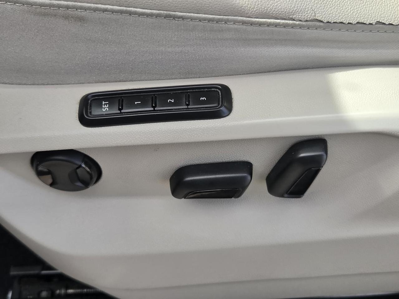 2019 Volkswagen Atlas 3.6L V6 SEL FWD Beeville TX